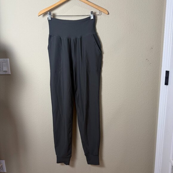 OLD NAVY ACTIVE Powersoft High Rise Joggers Leggings Go Dry Sz small tall olive - Picture 2 of 8